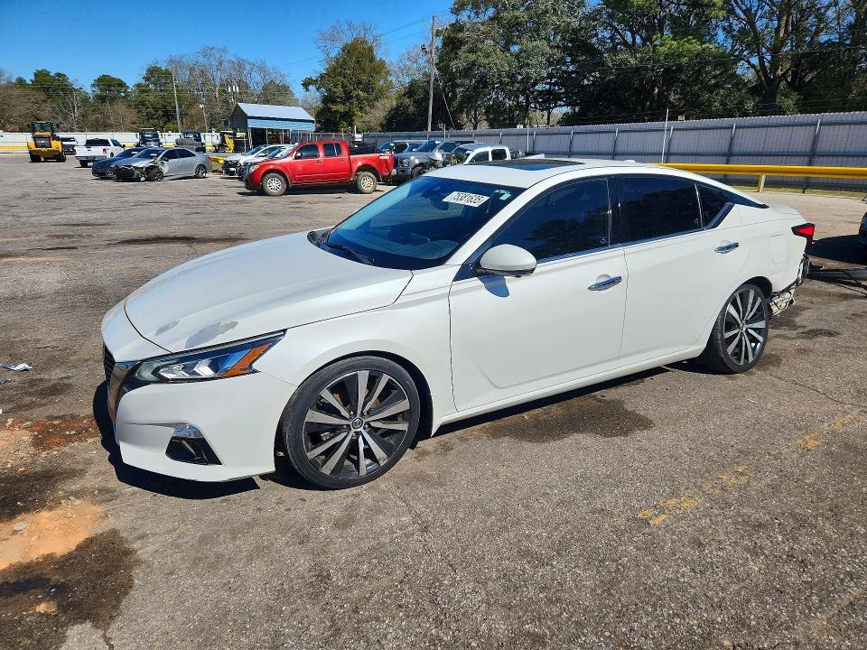 Photo 1 from auction – 2020 NISSAN ALTIMA with VIN 1N4BL4FV4LN304410