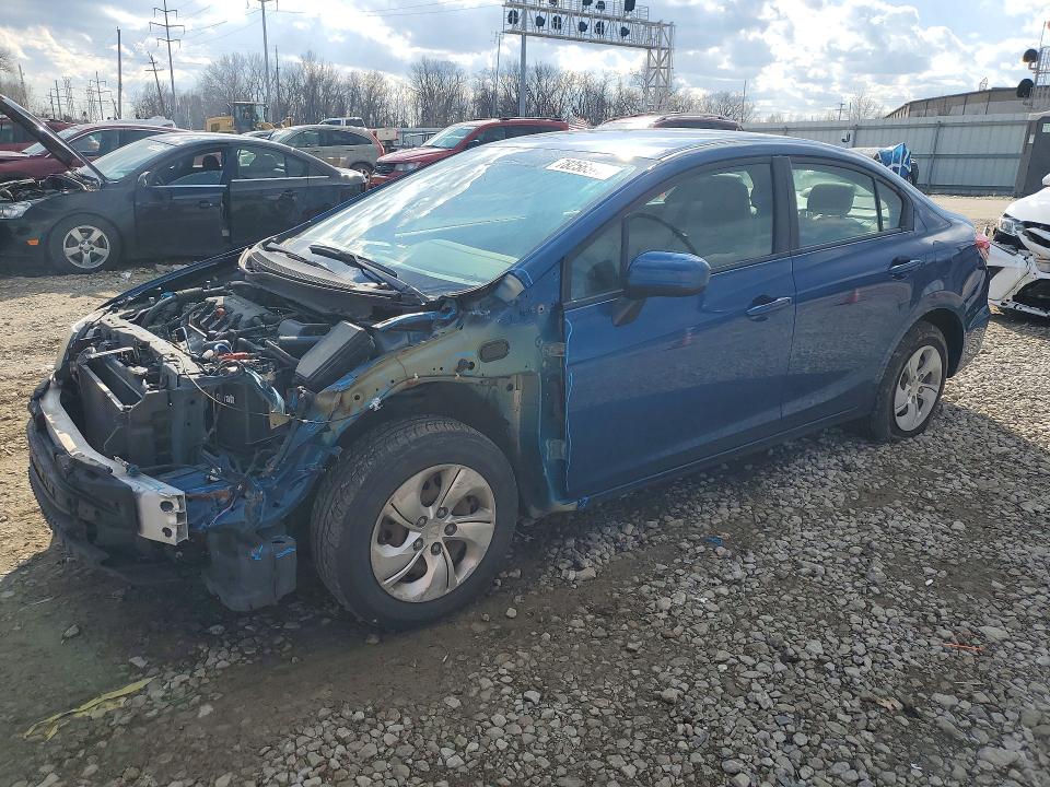 HONDA CIVIC 2014 with VIN 2HGFB2F52EH551389 - Photo from auction