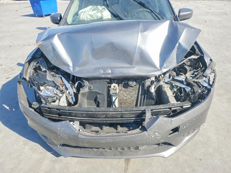 Photo 11 from auction – 2019 NISSAN SENTRA with VIN 3N1AB7APXKL610399