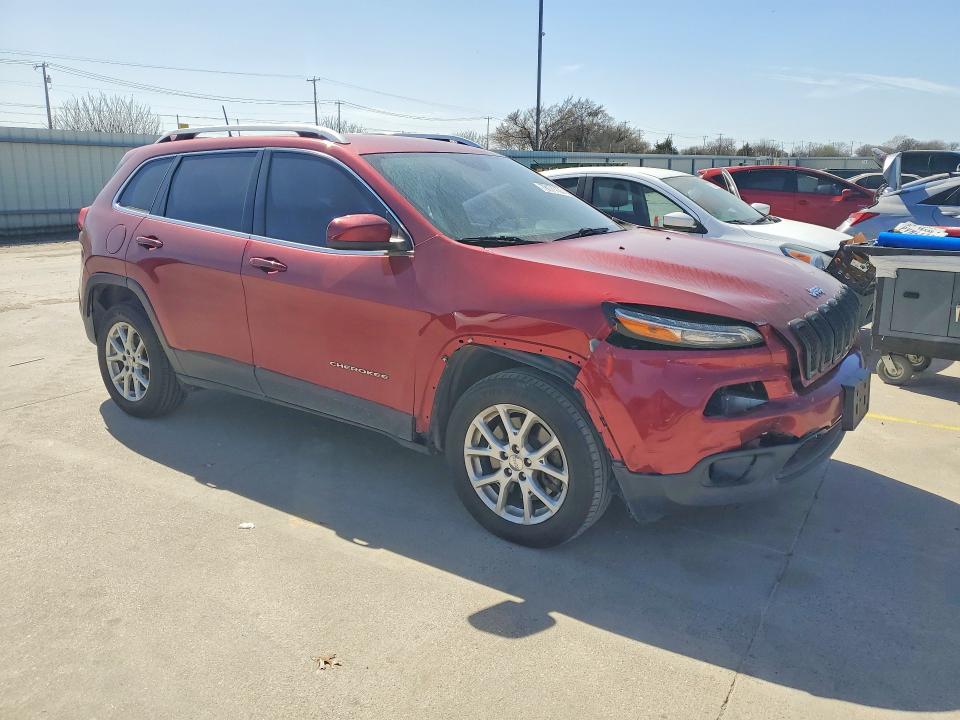 Photo 4 from auction – 2017 JEEP CHEROKEE with VIN 1C4PJLCB6HD222315