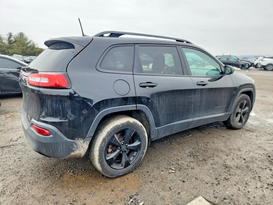 Photo 3 from auction – 2017 JEEP CHEROKEE with VIN 1C4PJMASXHW543657