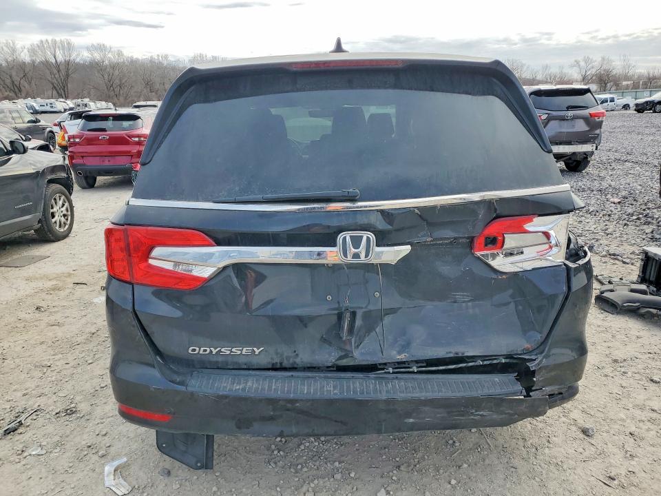 Photo 6 from auction – 2018 HONDA ODYSSEY with VIN 5FNRL6H73JB071618