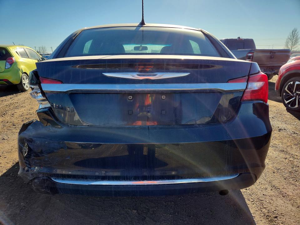 Photo 6 from auction – 2012 CHRYSLER 200 with VIN 1C3CCBAB3CN135405