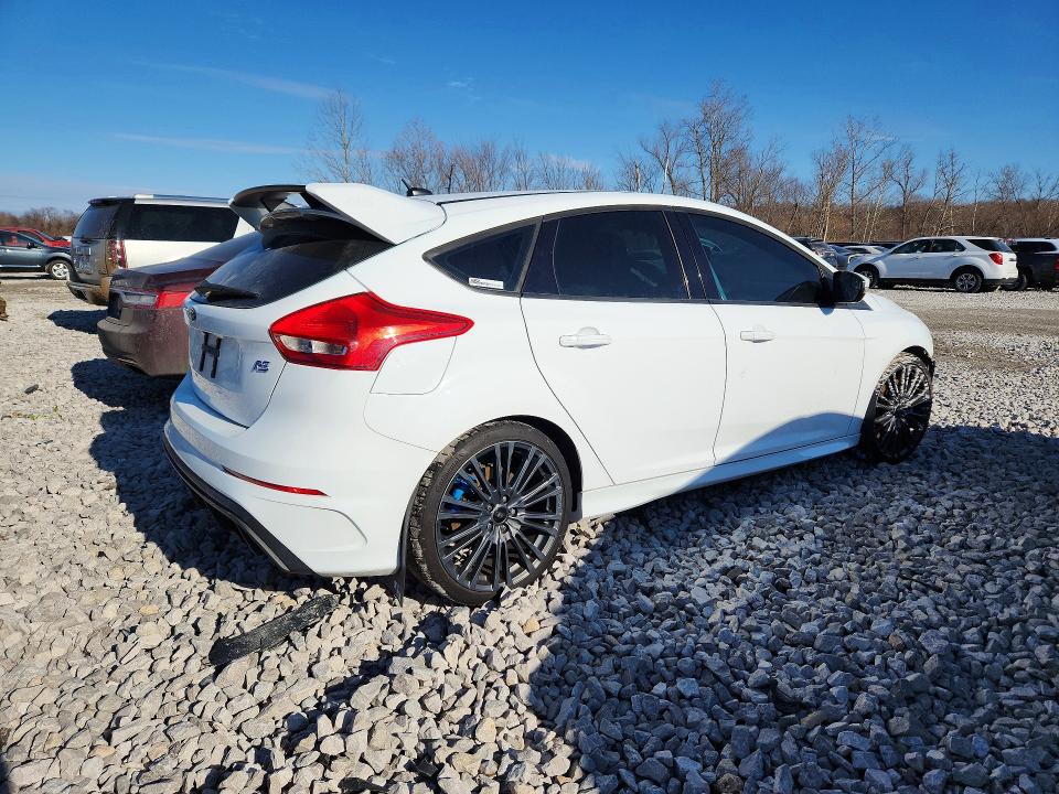 Photo 3 from auction – 2017 FORD FOCUS RS with VIN WF0DP3TH2H4119248