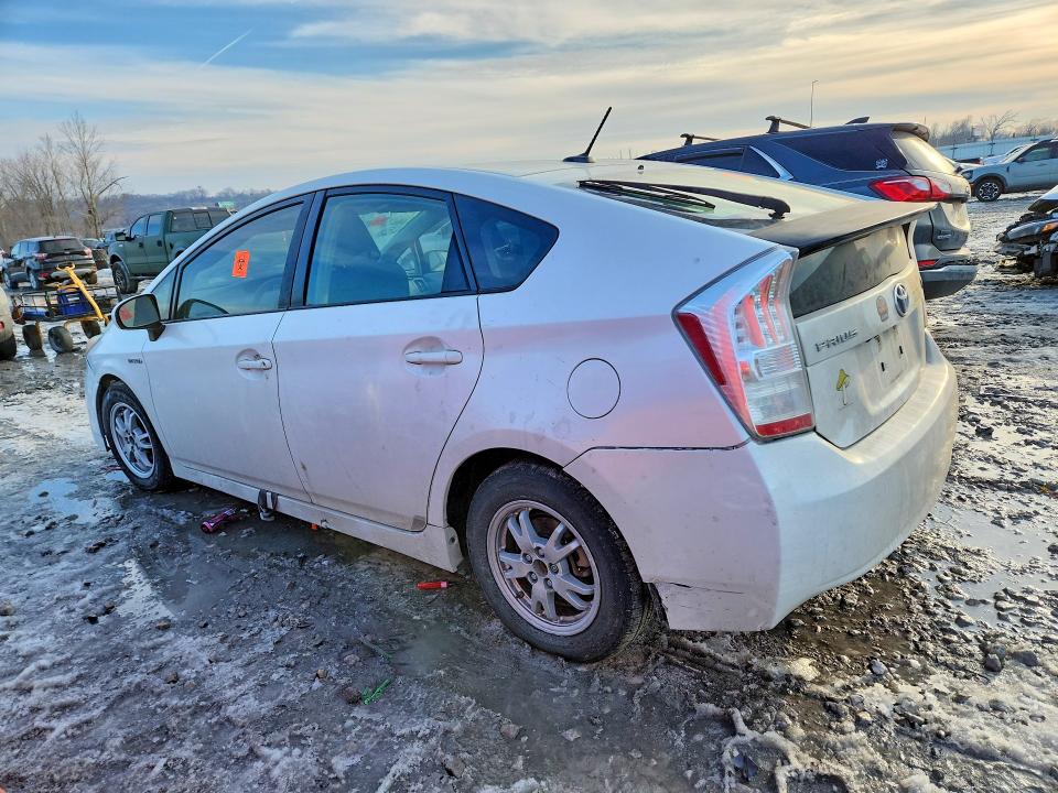 Photo 2 from auction – 2010 TOYOTA PRIUS with VIN JTDKN3DU1A5096198