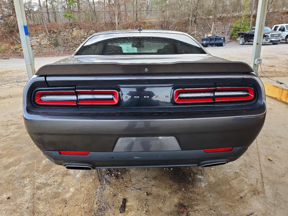Photo 6 from auction – 2018 DODGE CHALLENGER with VIN 2C3CDZAG8JH232784