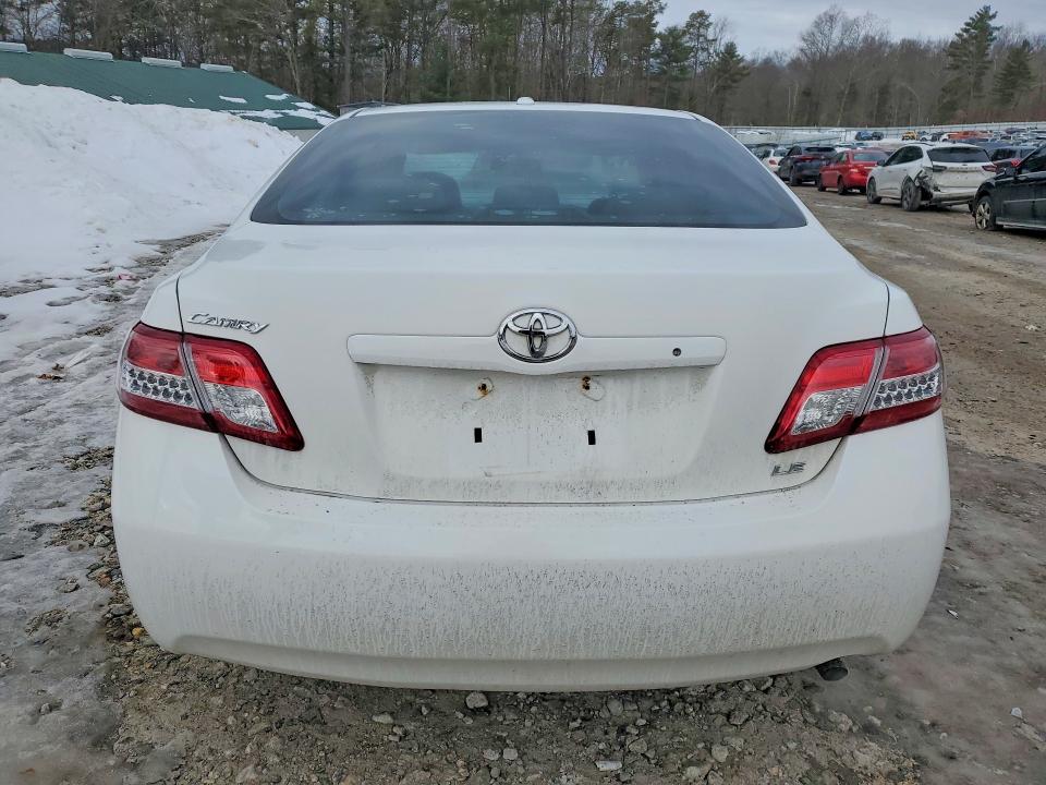 Photo 6 from auction – 2010 TOYOTA CAMRY with VIN 4T4BF3EK8AR032337
