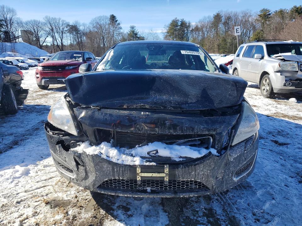 Photo 5 from auction – 2013 VOLVO S60 with VIN YV1612FH1D2232160