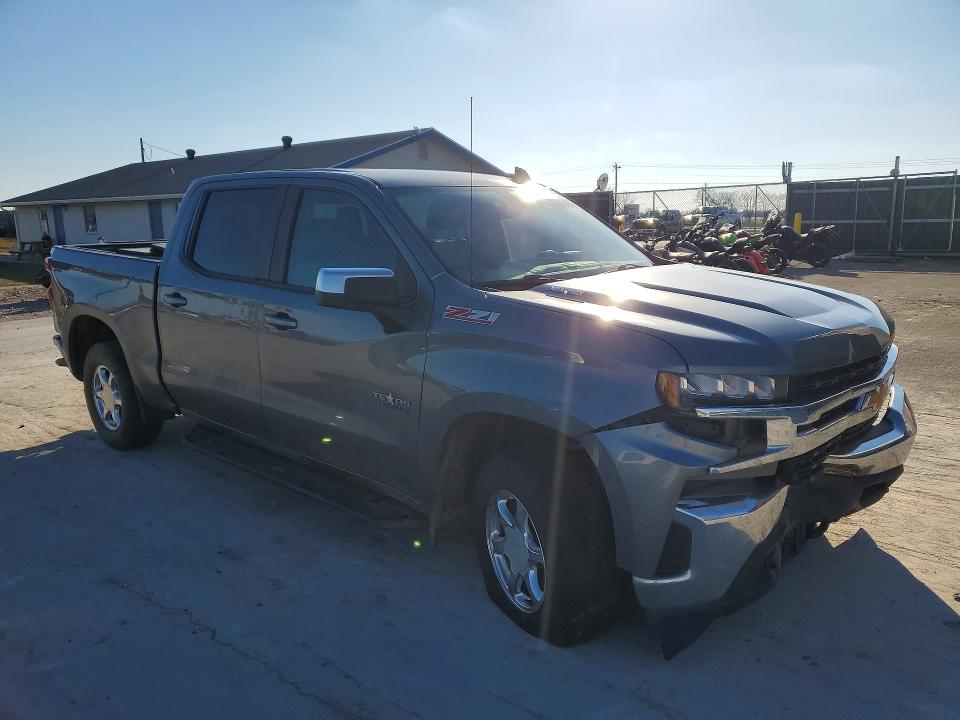 Photo 4 from auction – 2021 CHEVROLET SILVERADO with VIN 3GCUYDET9MG141297