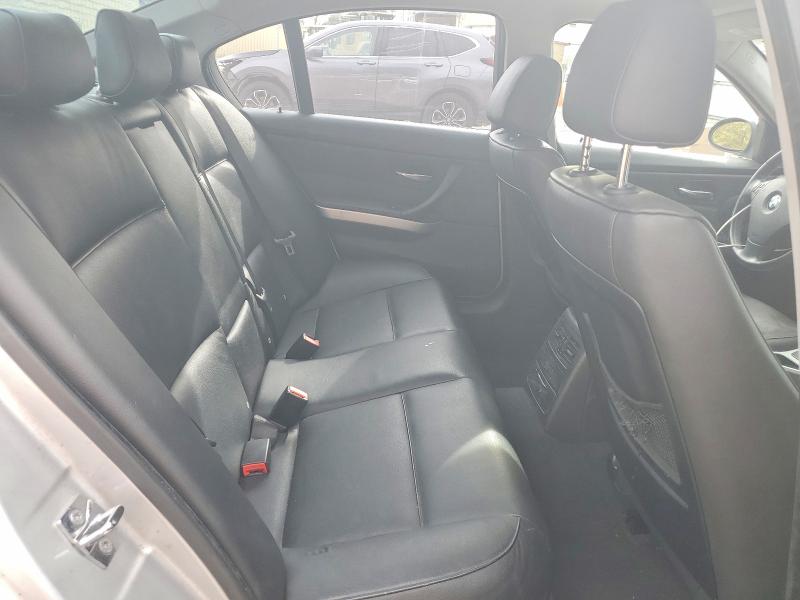 Photo 10 from auction – 2006 BMW 325 with VIN WBAVB13536KR57732