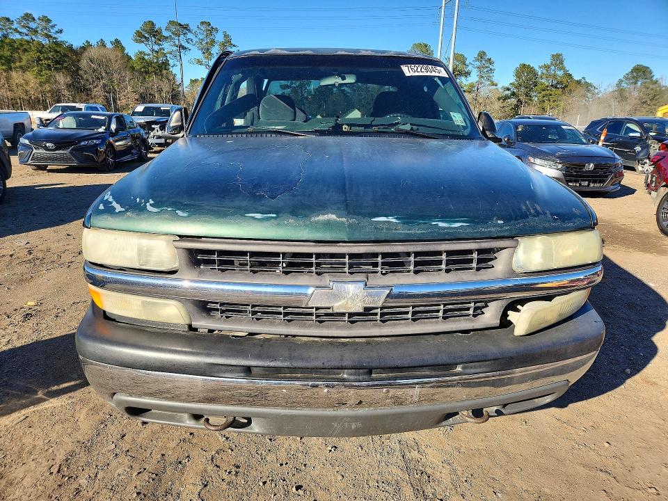 Photo 5 from auction – 2002 CHEVROLET SILVERADO with VIN 2GCEC19T221292306