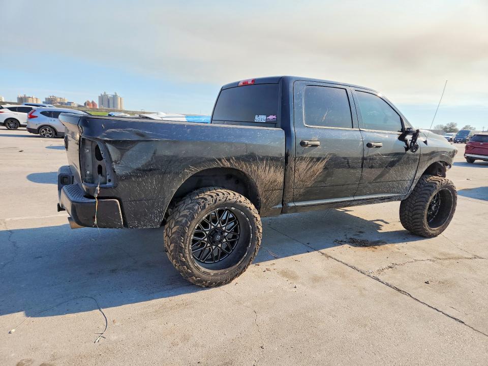 Снимка 3 от търг – 2014 RAM 1500 с VIN 3C6RR6KT4EG269071