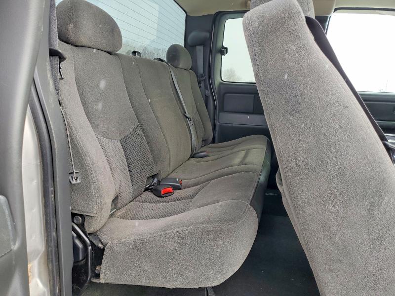 Photo 10 from auction – 2006 CHEVROLET SILVERADO with VIN 2GCEK19BX61129869
