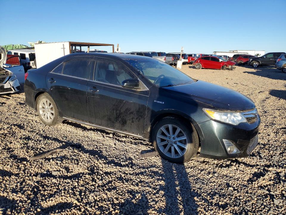 Photo 4 from auction – 2012 TOYOTA CAMRY HYBR with VIN 4T1BD1FK7CU011257