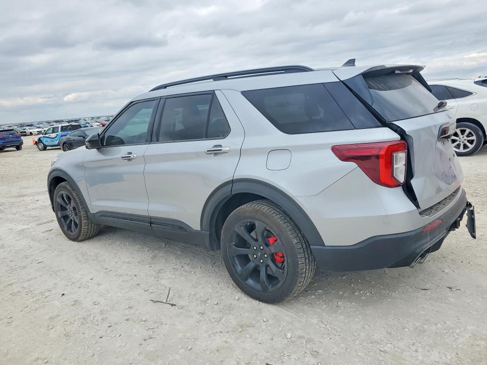 Photo 2 from auction – 2022 FORD EXPLORER with VIN 1FM5K8GC6NGA44223
