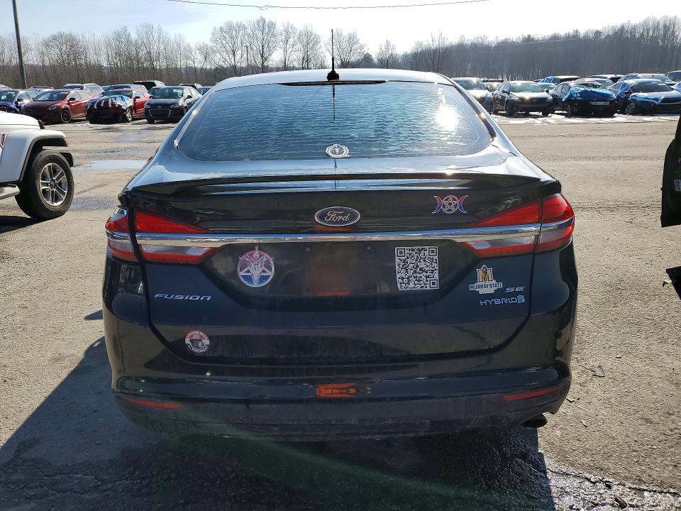 Photo 6 from auction – 2017 FORD FUSION with VIN 3FA6P0LUXHR287840
