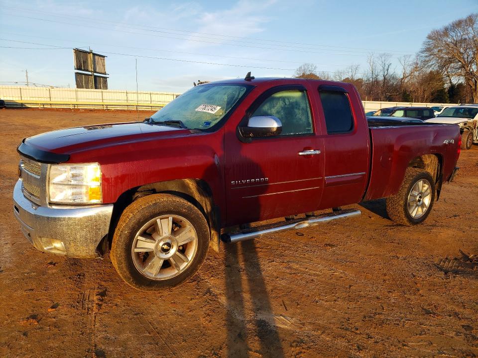 CHEVROLET SILVERADO 2013 with VIN 1GCRKSE71DZ309240 - Photo from auction