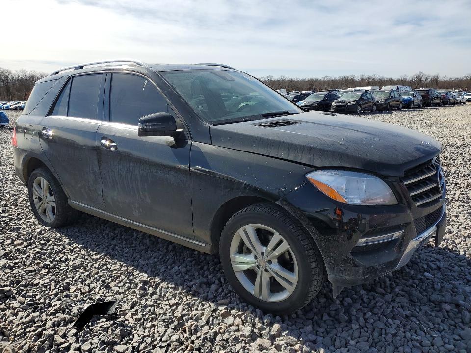 Photo 4 from auction – 2015 MERCEDES-BENZ ML 350 4MA with VIN 4JGDA5HB8FA514582