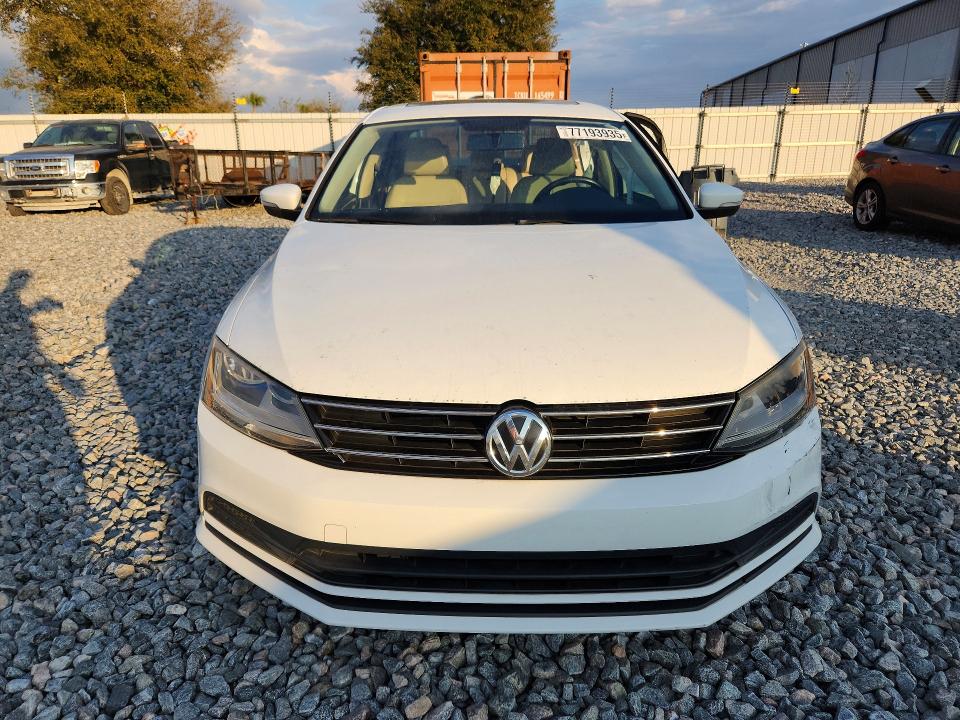 Photo 5 from auction – 2017 VOLKSWAGEN JETTA SE with VIN 3VWDB7AJ9HM227852