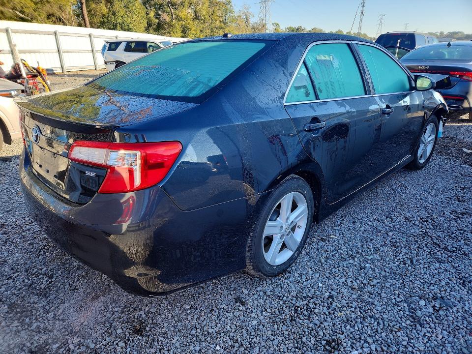 Photo 3 from auction – 2013 TOYOTA CAMRY L with VIN 4T1BF1FK7DU264753