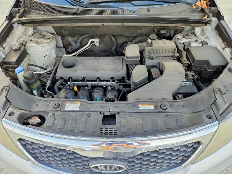 Photo 12 from auction – 2011 KIA SORENTO BA with VIN 5XYKT3A16BG086257