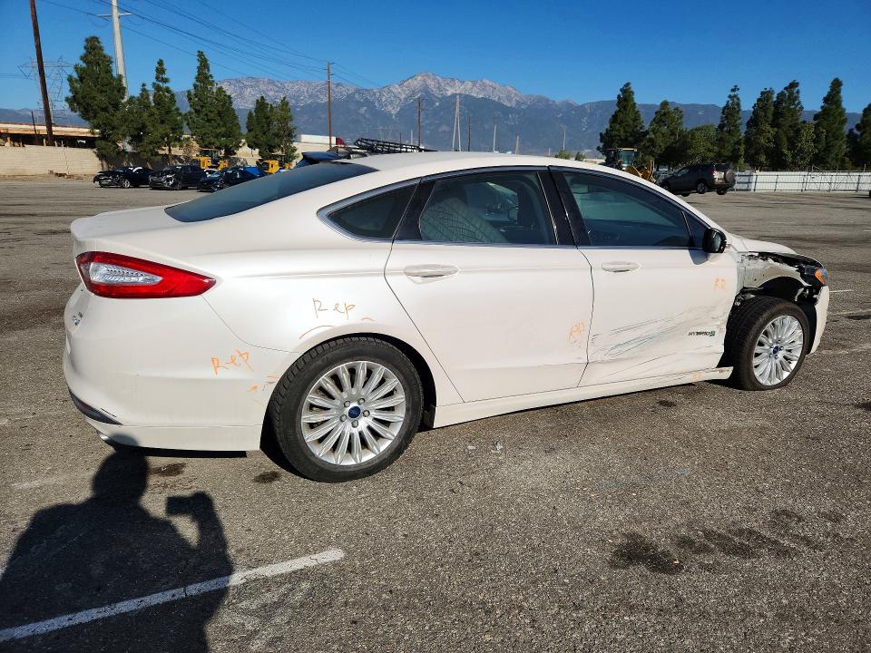 Photo 3 from auction – 2013 FORD FUSION SE with VIN 3FA6P0LU5DR362129