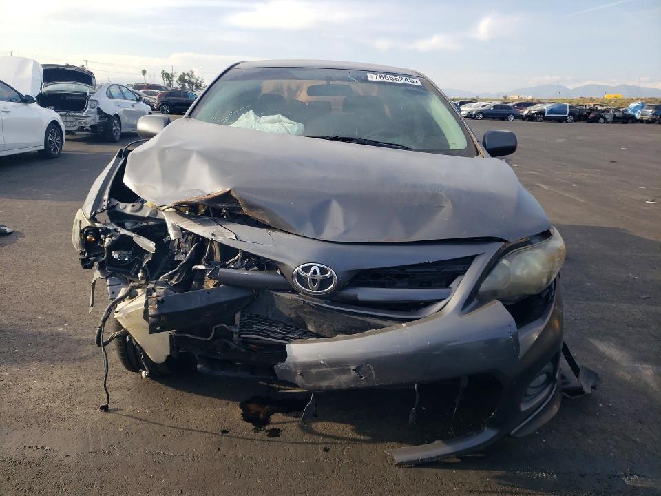 Photo 5 from auction – 2013 TOYOTA COROLLA with VIN 5YFBU4EE8DP116390