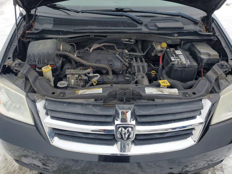 Photo 12 from auction – 2010 DODGE GRAND CARAVAN with VIN 2D4RN4DE9AR485335