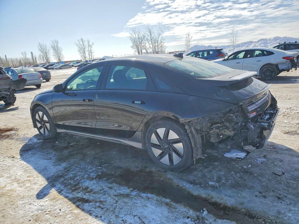 Photo 2 from auction – 2024 HYUNDAI IONIQ 6 with VIN KMHM34AA8RA065706
