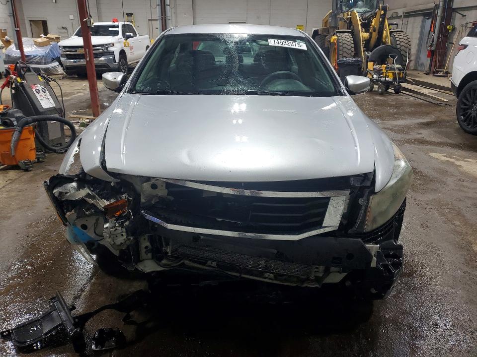Photo 5 from auction – 2010 HONDA ACCORD LXP with VIN 1HGCP2F49AA031355
