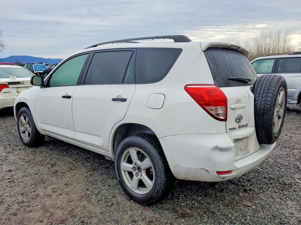 Photo 2 from auction – 2007 TOYOTA RAV4 with VIN JTMZD33VX76035947