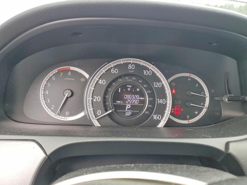Photo 9 from auction – 2015 HONDA ACCORD with VIN 1HGCR2F38FA012529