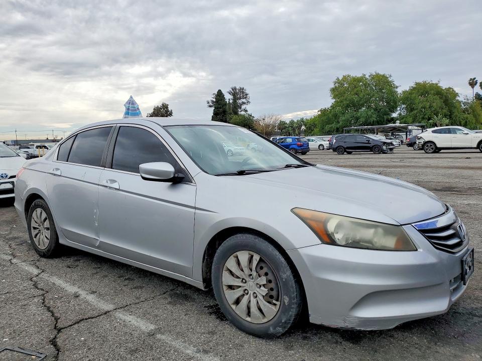 Photo 4 from auction – 2012 HONDA ACCORD with VIN 1HGCP2F38CA239592