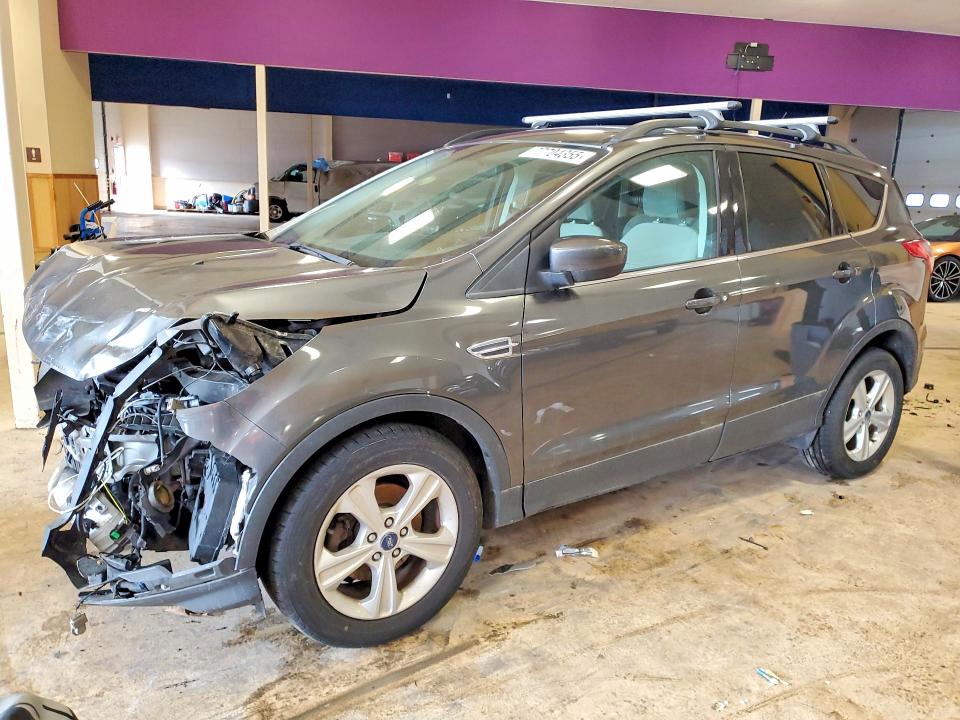 FORD ESCAPE 2015 مع رقم تعريف المركبة 1FMCU0GX9FUB34653 - صورة من المزاد