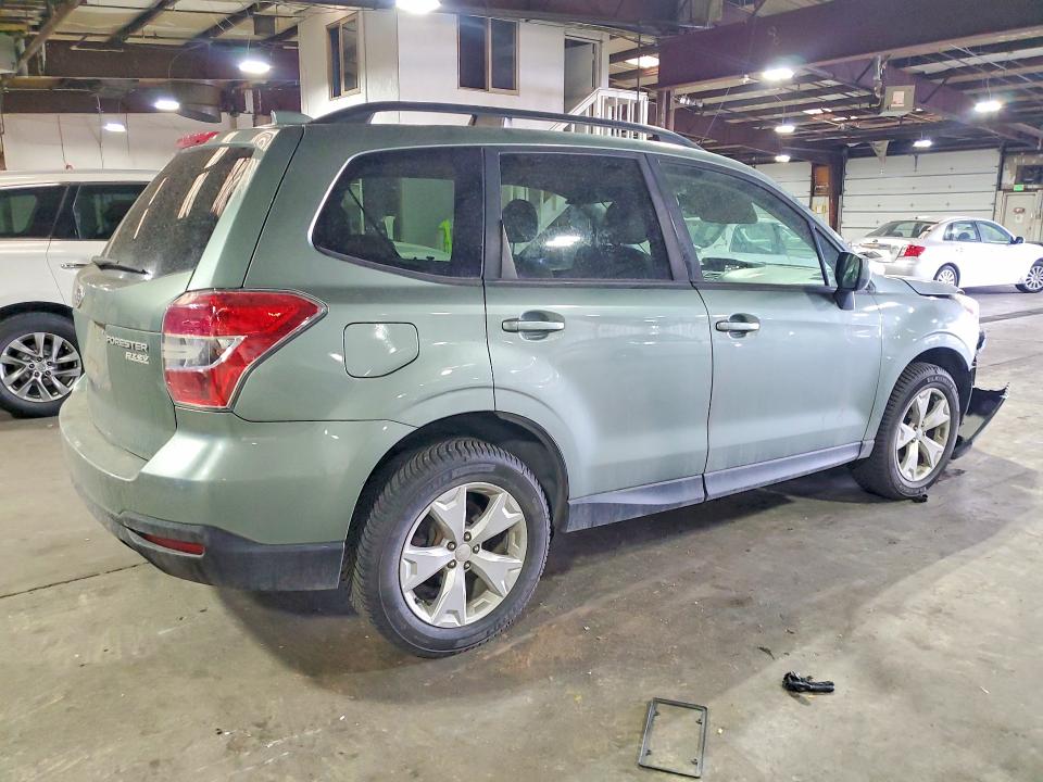 Photo 3 from auction – 2016 SUBARU FORESTER with VIN JF2SJADC6GH560117