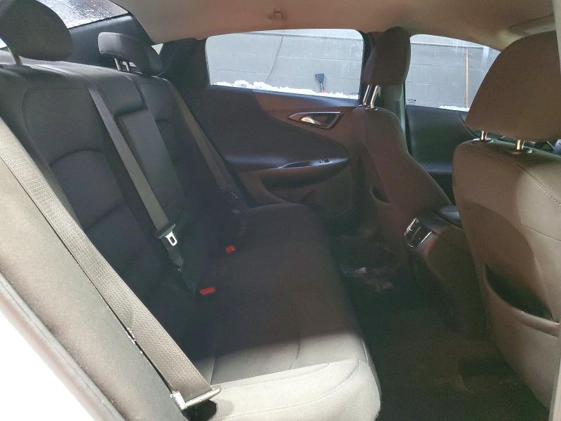 Photo 10 from auction – 2019 CHEVROLET MALIBU with VIN 1G1ZD5ST3KF206843