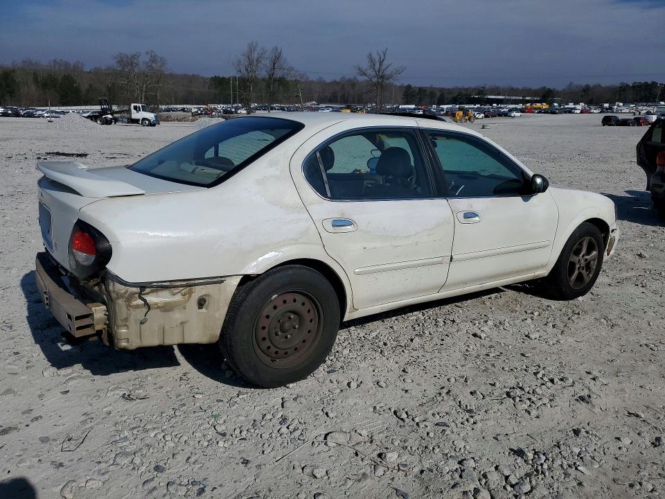 Photo 3 from auction – 2000 NISSAN MAXIMA GLE with VIN JN1CA31A2YT208767
