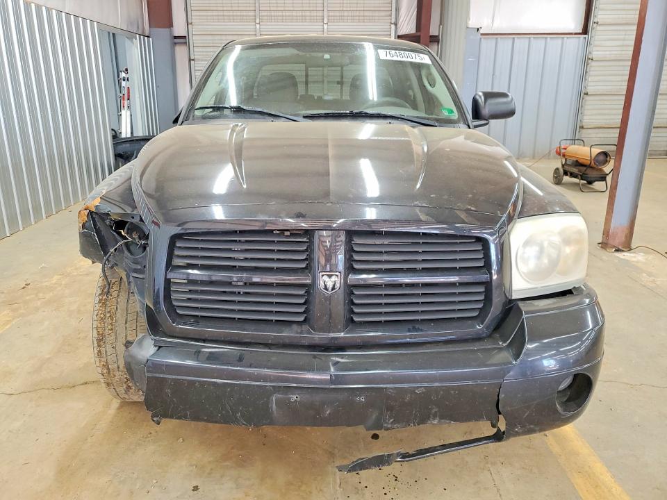 Photo 5 from auction – 2007 DODGE DAKOTA with VIN 1D7HW48N07S137680