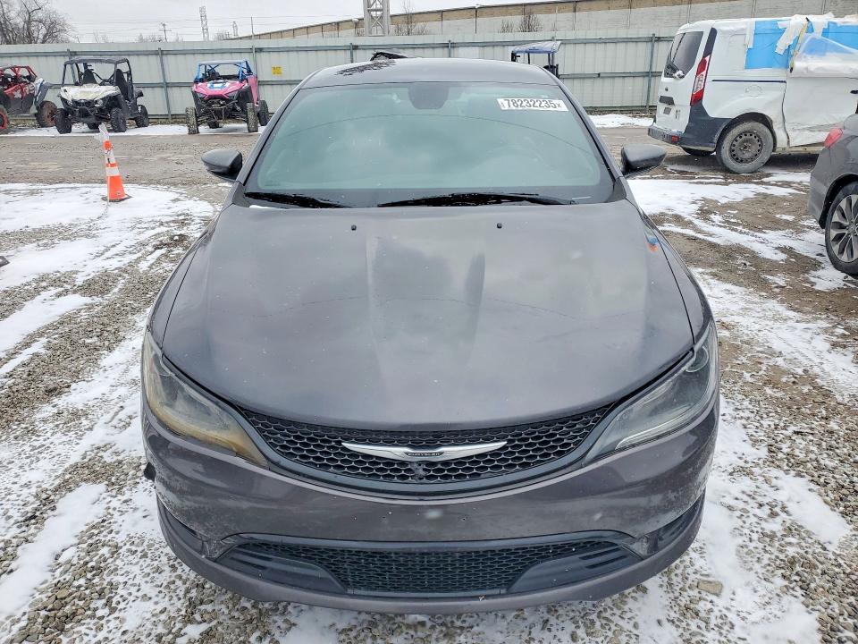 Photo 5 from auction – 2016 CHRYSLER 200 with VIN 1C3CCCBB9GN142711