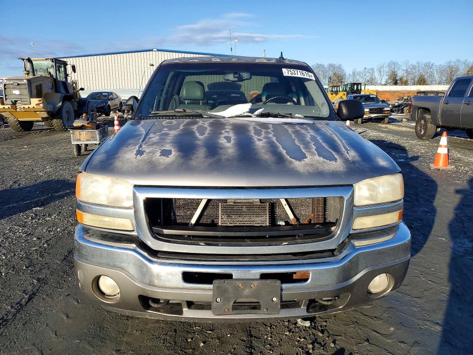 Photo 5 from auction – 2006 GMC NEW SIERRA with VIN 2GTEC13Z261261091