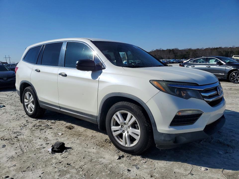 Photo 4 from auction – 2017 HONDA PILOT LX with VIN 5FNYF5H15HB041524
