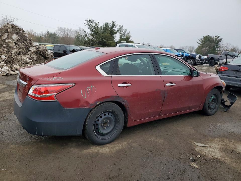 Photo 3 from auction – 2015 NISSAN ALTIMA with VIN 1N4AL3AP1FC427113