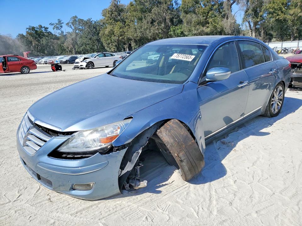 HYUNDAI GENESIS 2011 with VIN KMHGC4DF6BU128746 - Photo from auction