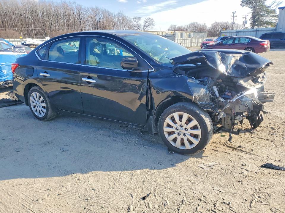 Photo 4 from auction – 2017 NISSAN SENTRA with VIN 3N1AB7AP6HY366455