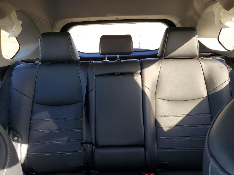 Photo 10 from auction – 2023 TOYOTA RAV4 with VIN 2T3C1RFV4PW281985