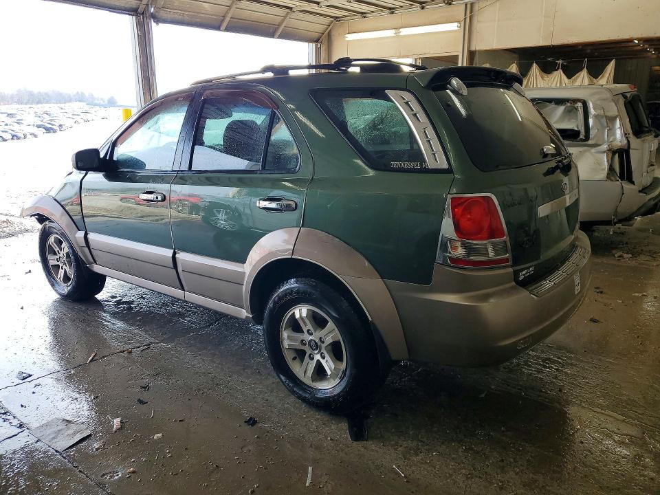 Photo 2 from auction – 2003 KIA SORENTO with VIN KNDJD733835044648