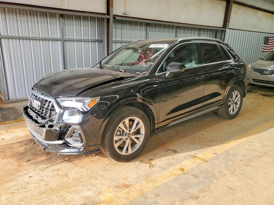 AUDI Q3 PREMIUM 2025 مع رقم تعريف المركبة WA1DECF3XS1016087 - صورة من المزاد
