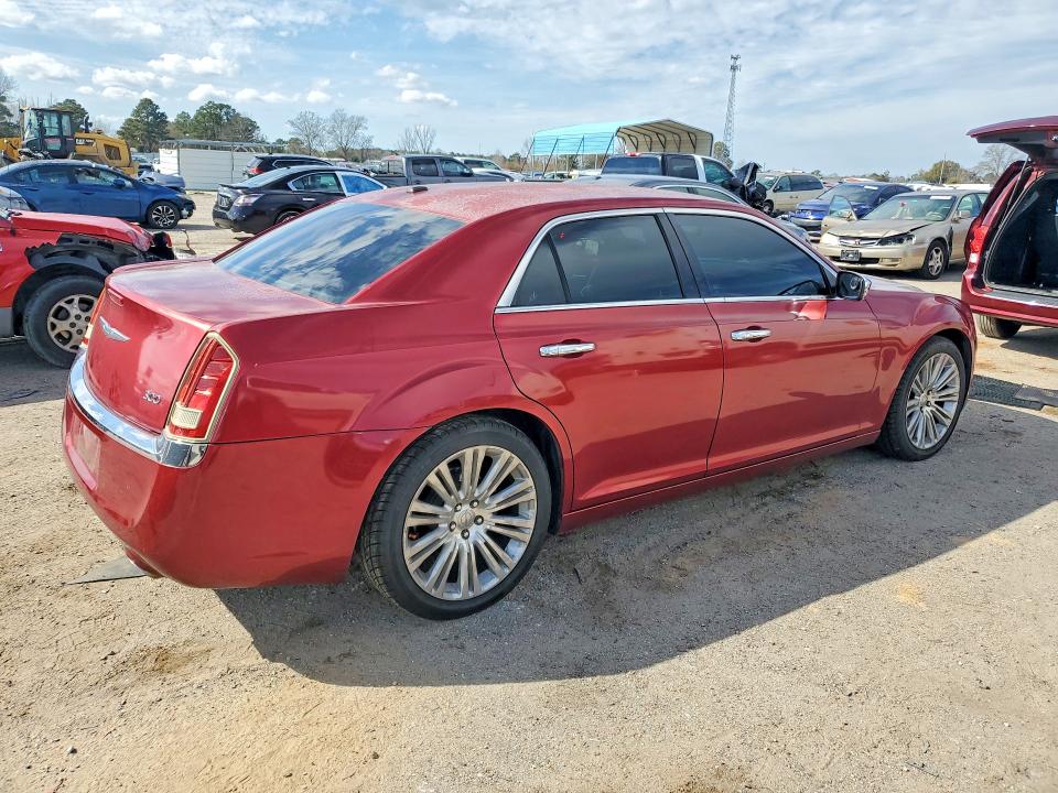 Photo 3 from auction – 2012 CHRYSLER 300 with VIN 2C3CCACG2CH137173