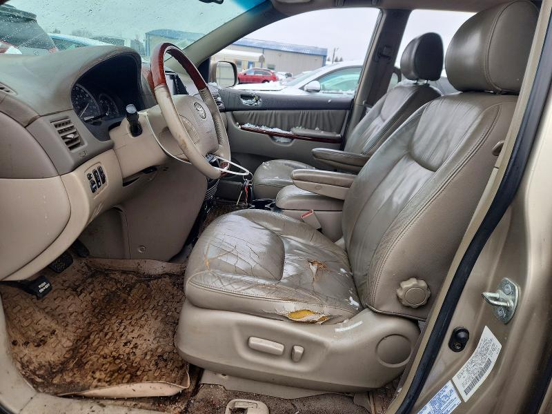 Photo 7 from auction – 2004 TOYOTA SIENNA XLE with VIN 5TDBA22CX4S024656