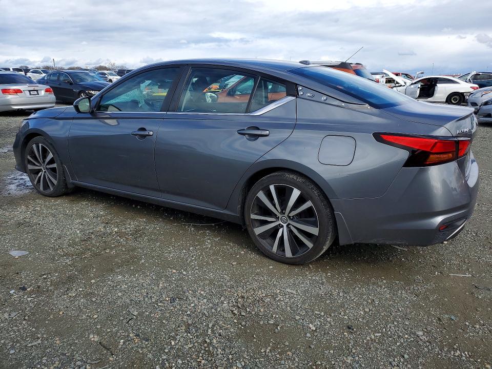 Photo 2 from auction – 2020 NISSAN ALTIMA with VIN 1N4BL4CV6LC168605